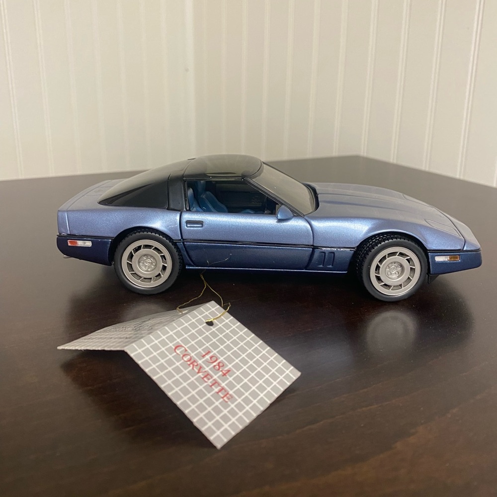 Franklin Mint Precision Models; 1984 Corvette